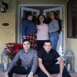 Meet your Posher, Veronica